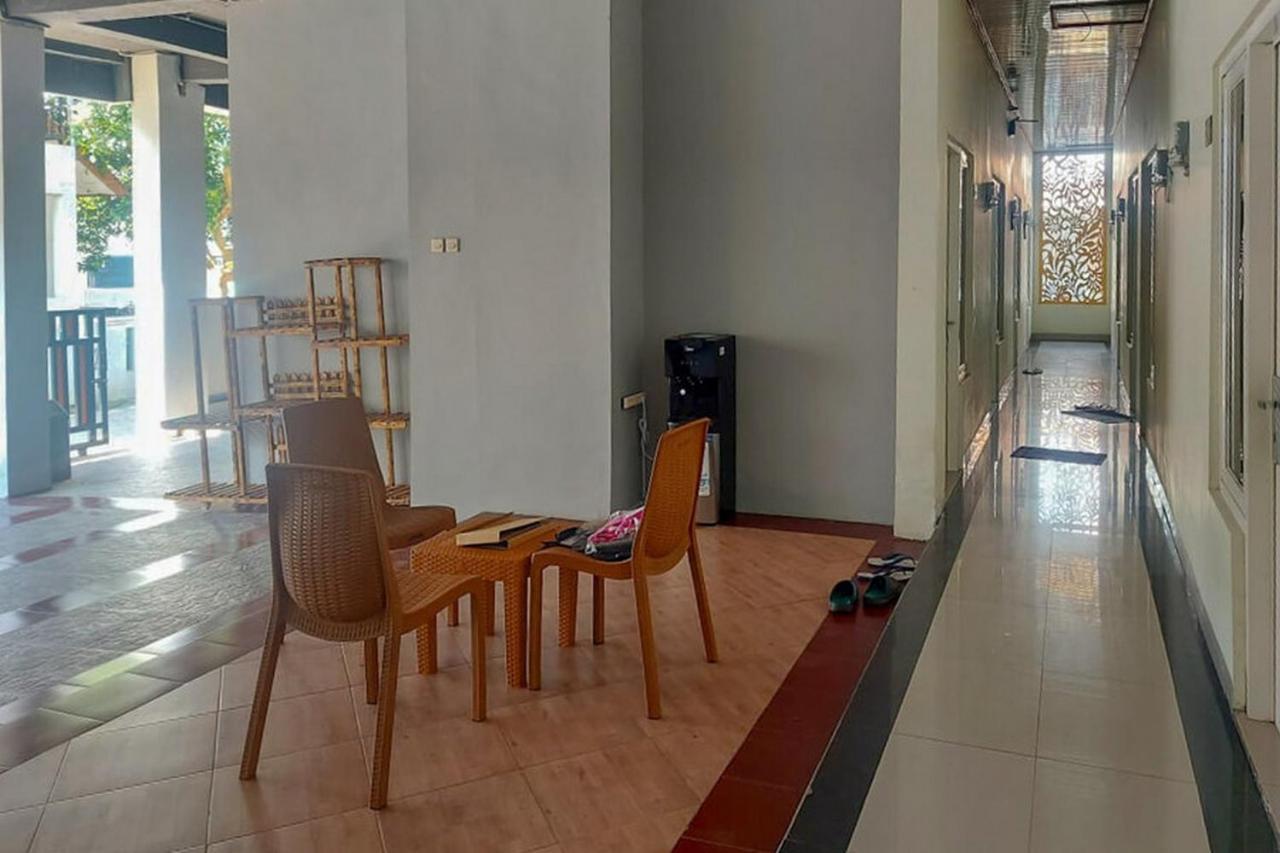 Koolkost @ Jalan Tirto Agung Hotel Srondolwetan Kültér fotó